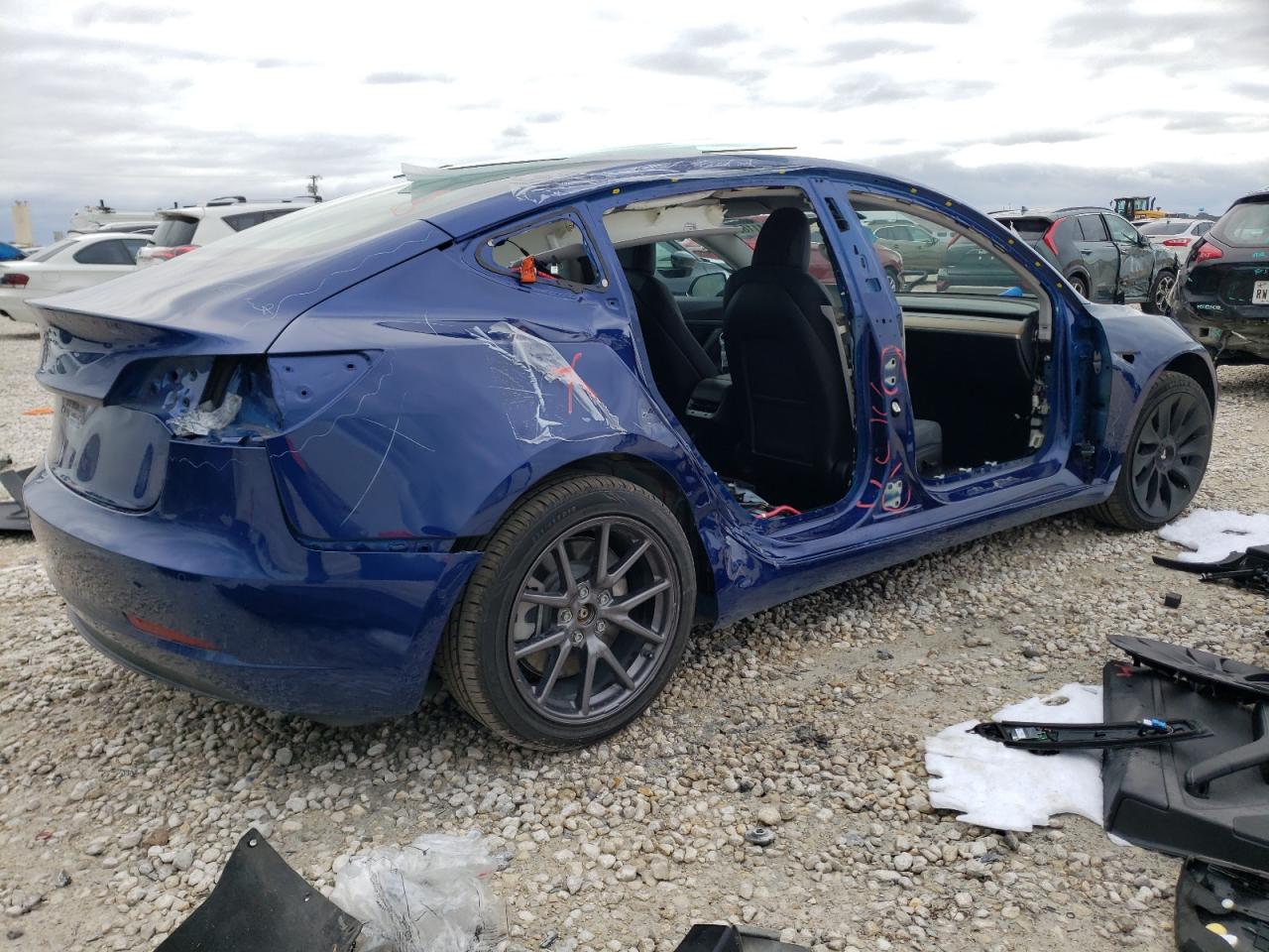 Photo 2 VIN: 5YJ3E1EA1LF631013 - TESLA MODEL 3 