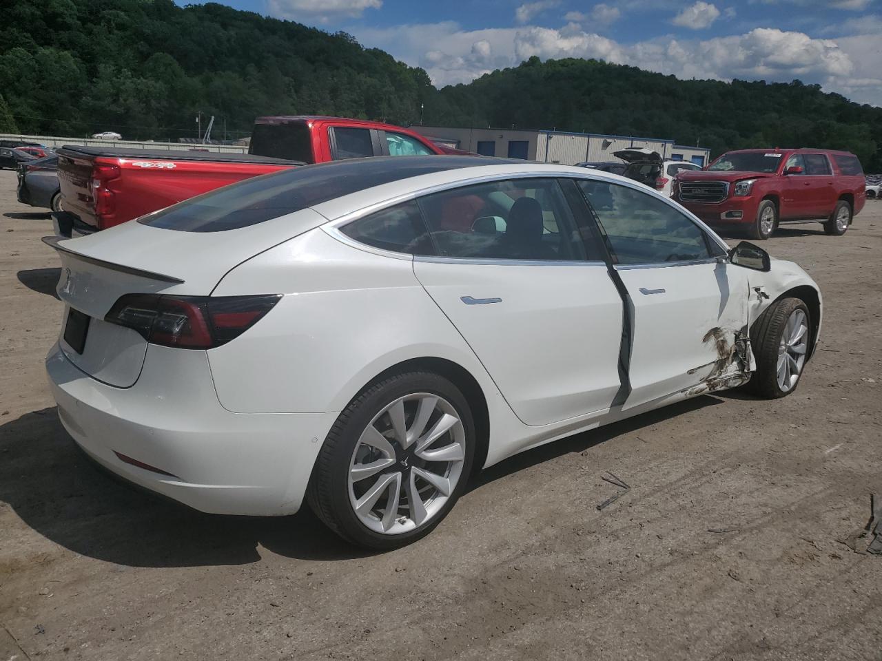 Photo 2 VIN: 5YJ3E1EA1LF793045 - TESLA MODEL 3 