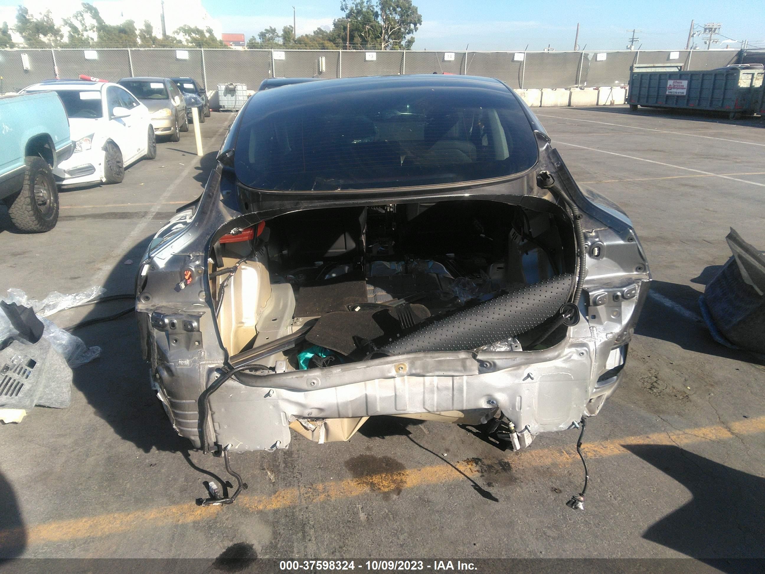 Photo 5 VIN: 5YJ3E1EA1MF002644 - TESLA MODEL 3 