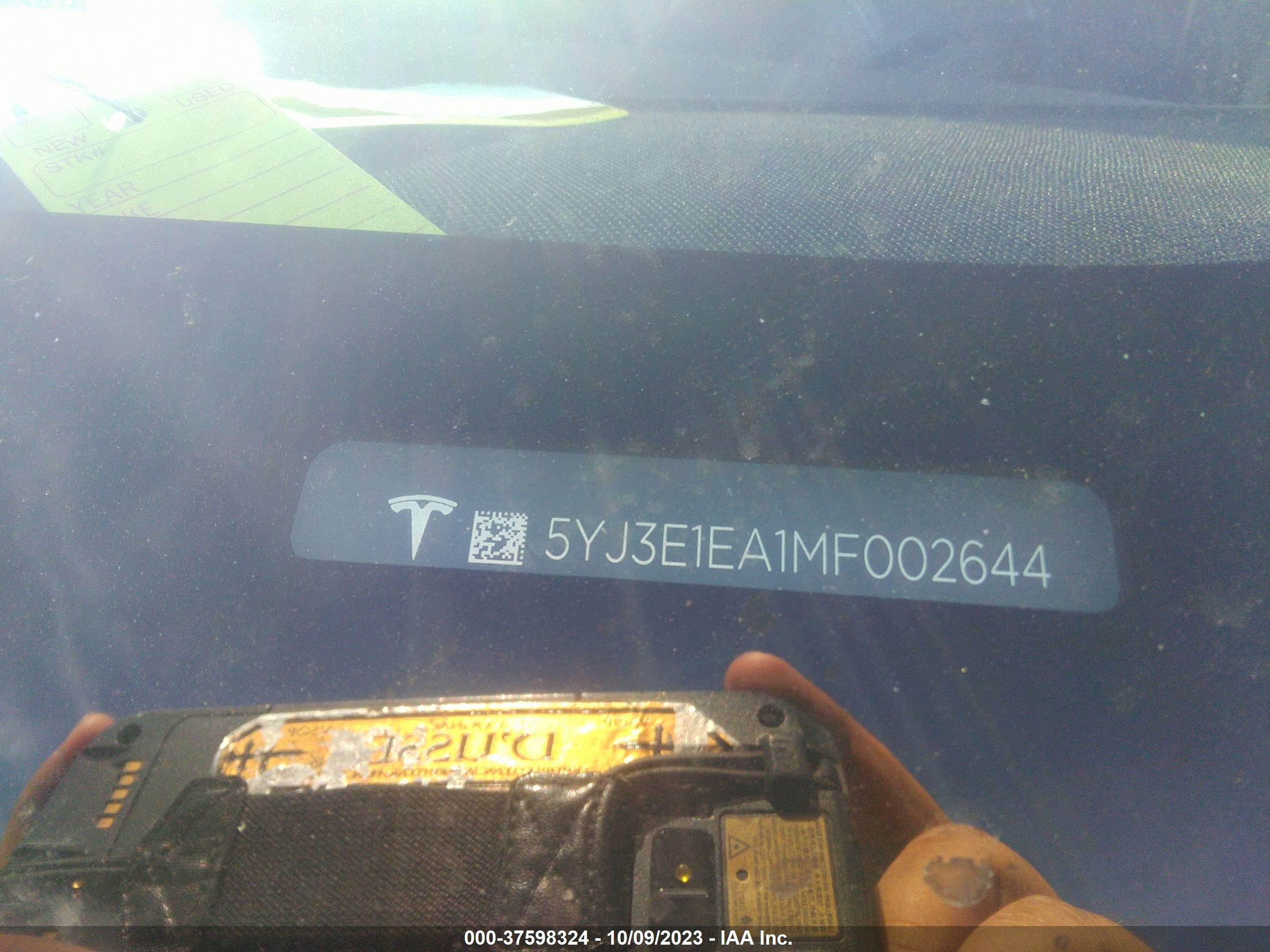 Photo 8 VIN: 5YJ3E1EA1MF002644 - TESLA MODEL 3 