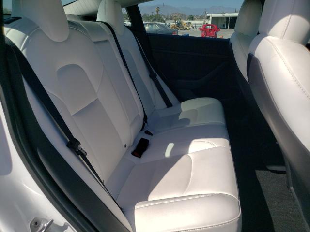 Photo 9 VIN: 5YJ3E1EA1MF019301 - TESLA MODEL S 