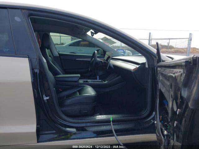 Photo 4 VIN: 5YJ3E1EA1MF058776 - TESLA MODEL 3 