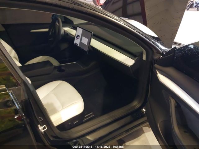 Photo 4 VIN: 5YJ3E1EA1NF253794 - TESLA MODEL 3 