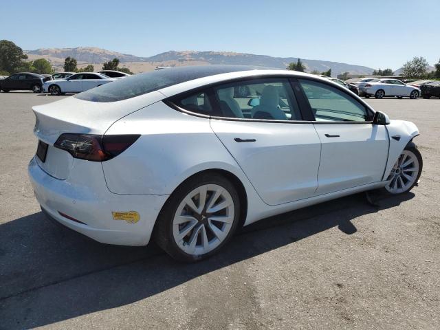 Photo 2 VIN: 5YJ3E1EA1NF354687 - TESLA MODEL 3 