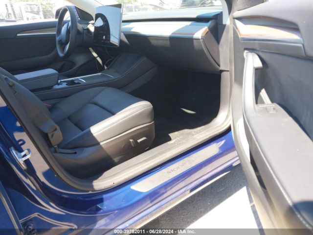 Photo 4 VIN: 5YJ3E1EA1NF373871 - TESLA MODEL 3 