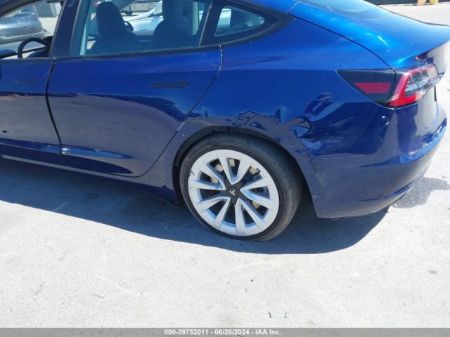 Photo 5 VIN: 5YJ3E1EA1NF373871 - TESLA MODEL 3 