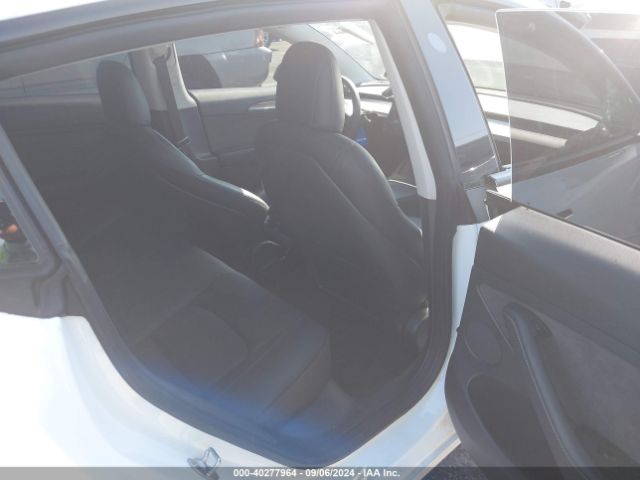 Photo 7 VIN: 5YJ3E1EA1NF376544 - TESLA MODEL 3 