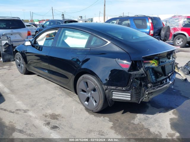 Photo 2 VIN: 5YJ3E1EA1PF394738 - TESLA MODEL 3 