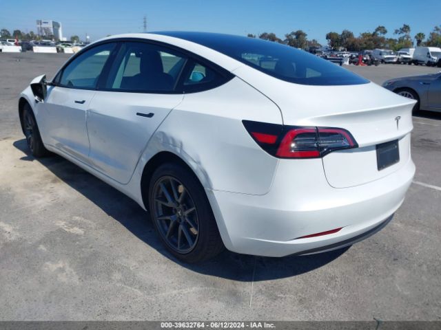 Photo 2 VIN: 5YJ3E1EA1PF407228 - TESLA MODEL 3 