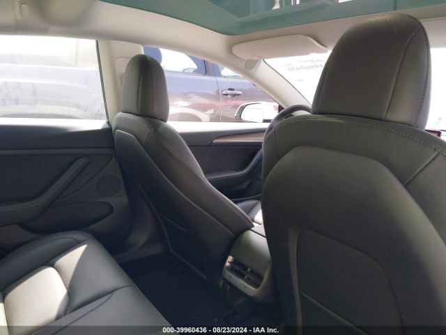 Photo 7 VIN: 5YJ3E1EA1PF409450 - TESLA MODEL 3 