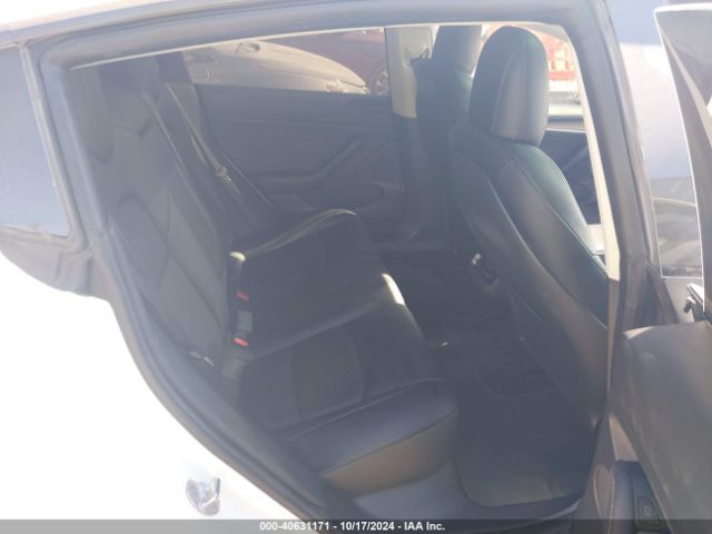 Photo 7 VIN: 5YJ3E1EA1PF411506 - TESLA MODEL 3 