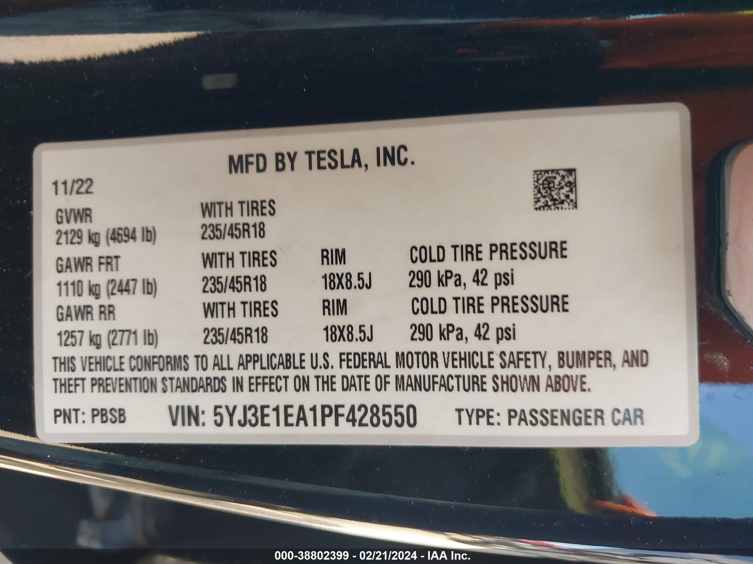 Photo 8 VIN: 5YJ3E1EA1PF428550 - TESLA MODEL 3 