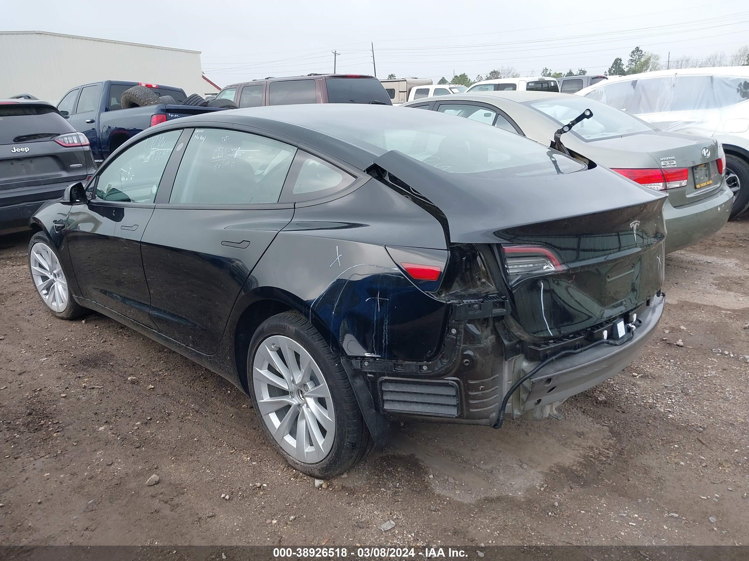 Photo 2 VIN: 5YJ3E1EA1PF435336 - TESLA MODEL 3 