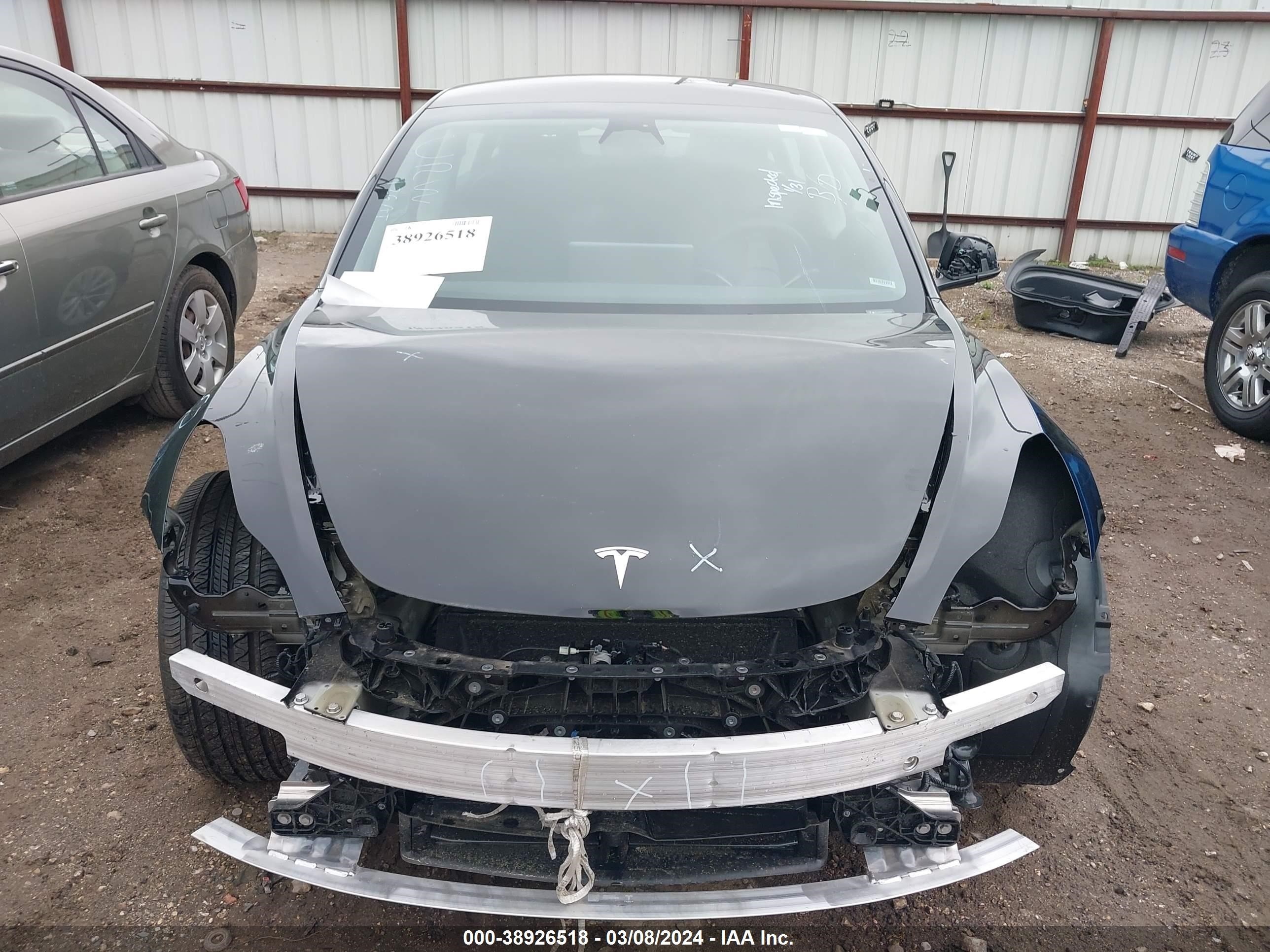 Photo 5 VIN: 5YJ3E1EA1PF435336 - TESLA MODEL 3 