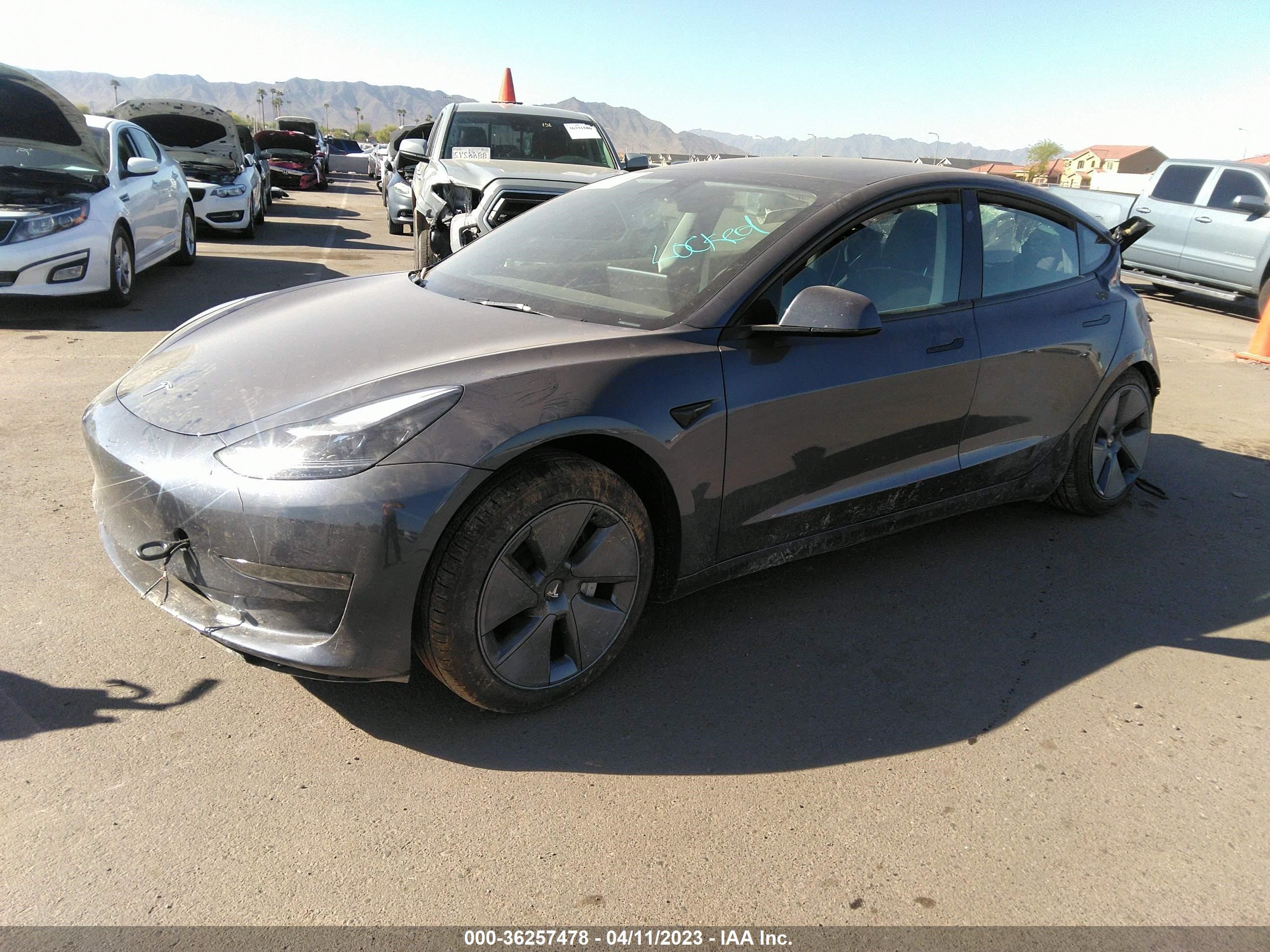 Photo 1 VIN: 5YJ3E1EA1PF465324 - TESLA MODEL 3 