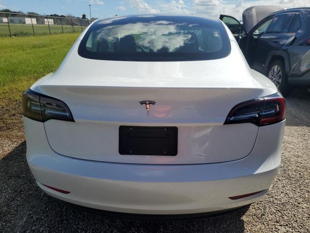 Photo 9 VIN: 5YJ3E1EA1PF494970 - TESLA MODEL 3 