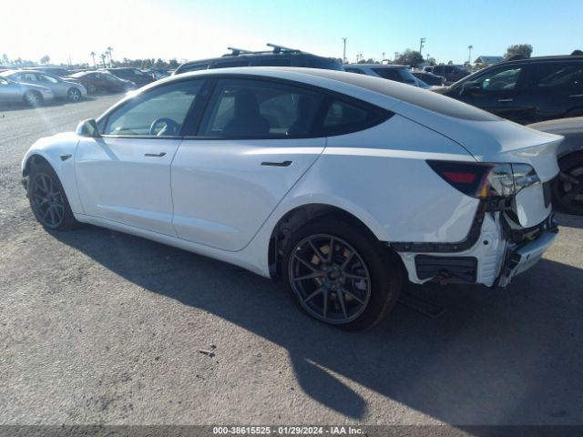 Photo 2 VIN: 5YJ3E1EA1PF501433 - TESLA MODEL 3 