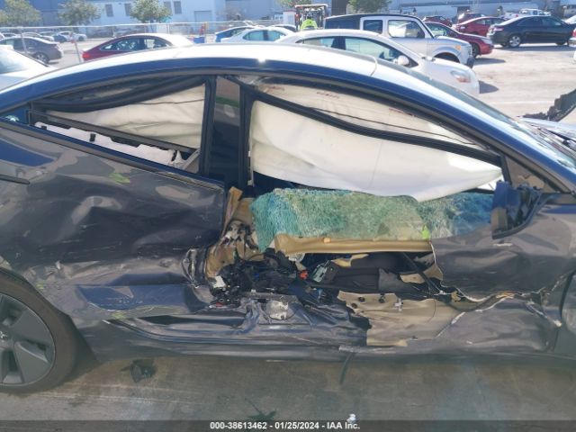 Photo 5 VIN: 5YJ3E1EA1PF558943 - TESLA MODEL 3 