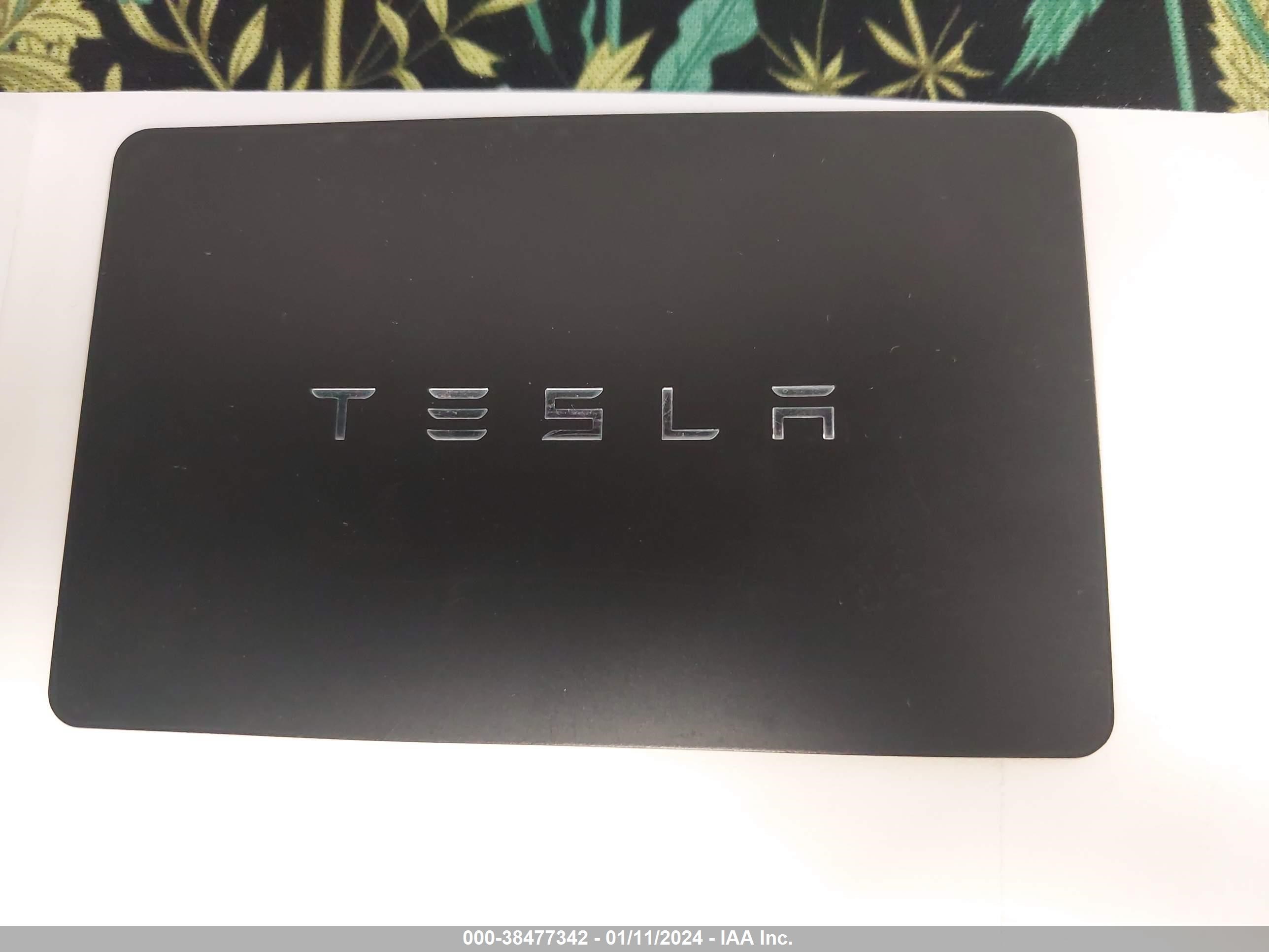 Photo 8 VIN: 5YJ3E1EA1PF582336 - TESLA MODEL 3 