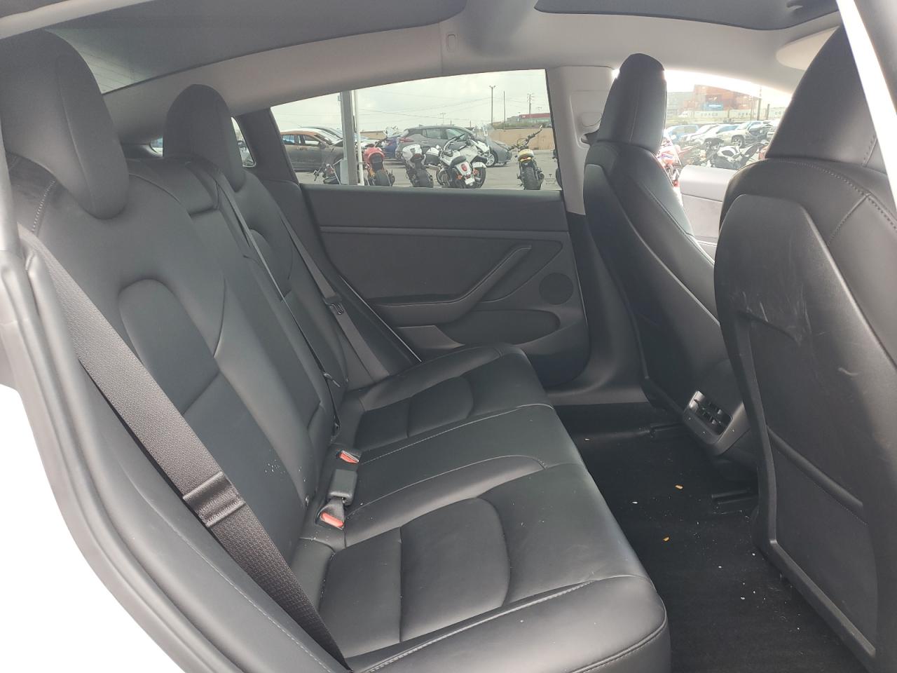 Photo 9 VIN: 5YJ3E1EA1PF582952 - TESLA MODEL 3 