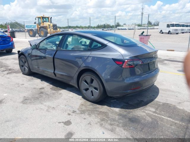 Photo 2 VIN: 5YJ3E1EA1PF626853 - TESLA MODEL 3 