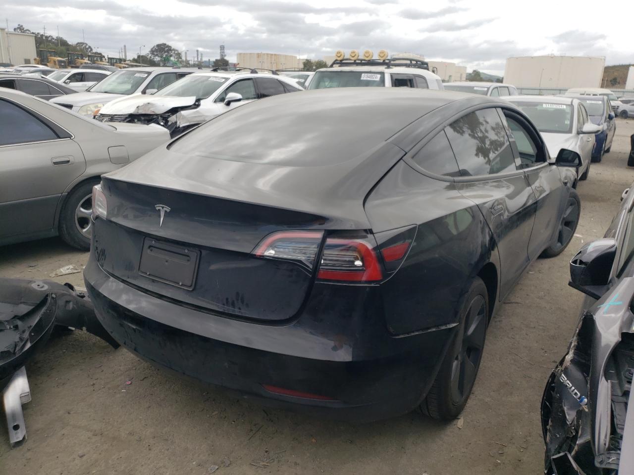 Photo 2 VIN: 5YJ3E1EA1PF627081 - TESLA MODEL 3 