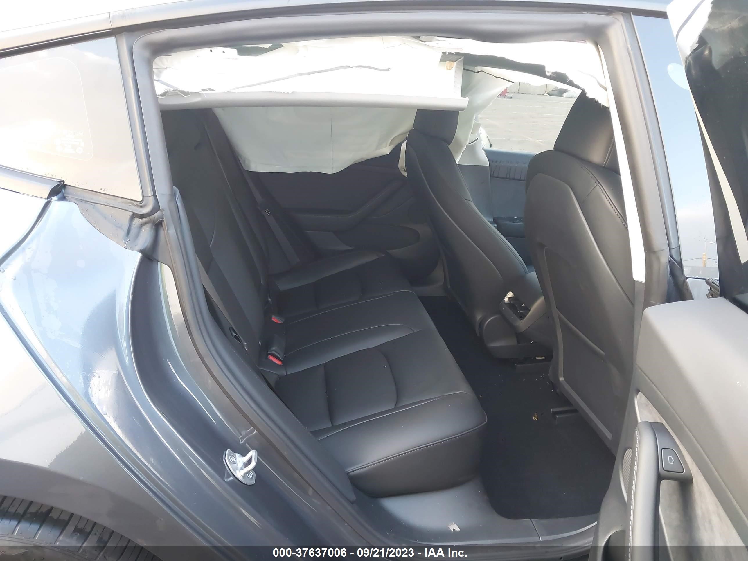 Photo 7 VIN: 5YJ3E1EA1PF644494 - TESLA MODEL 3 