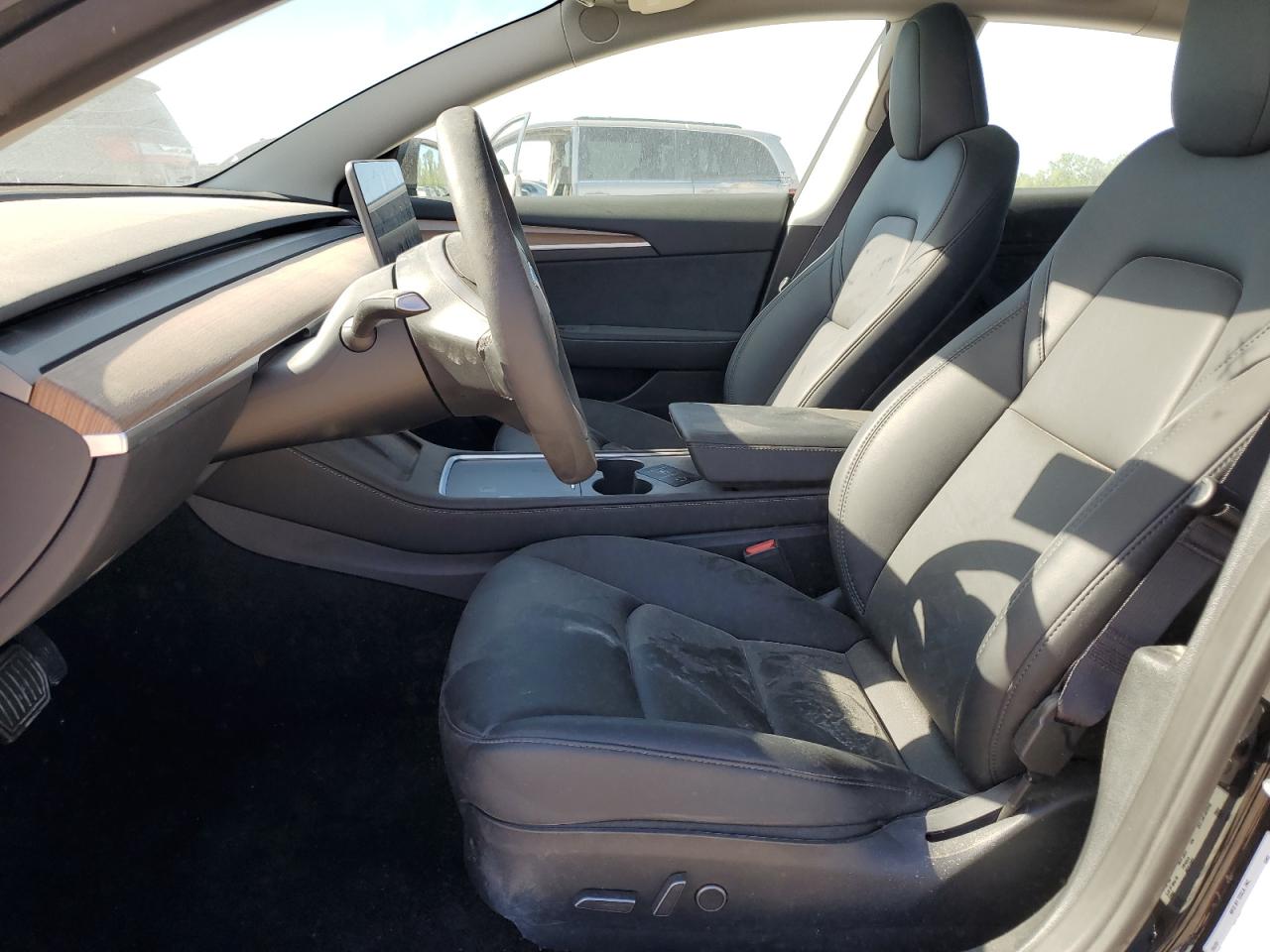 Photo 6 VIN: 5YJ3E1EA1PF651574 - TESLA MODEL 3 