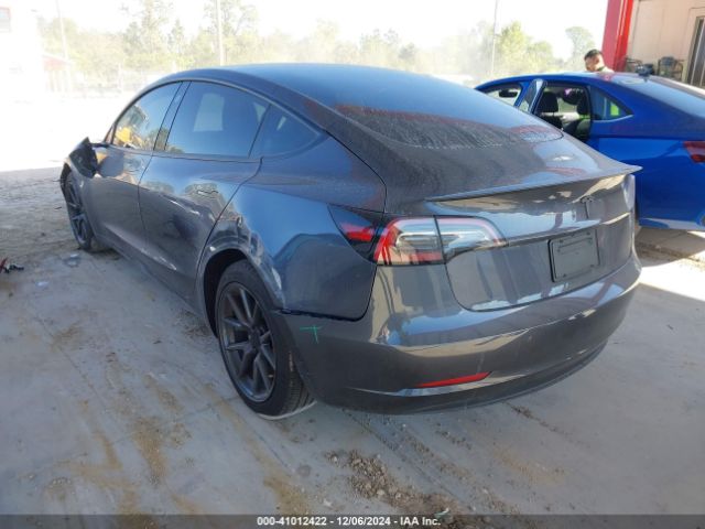 Photo 2 VIN: 5YJ3E1EA1PF672182 - TESLA MODEL 3 