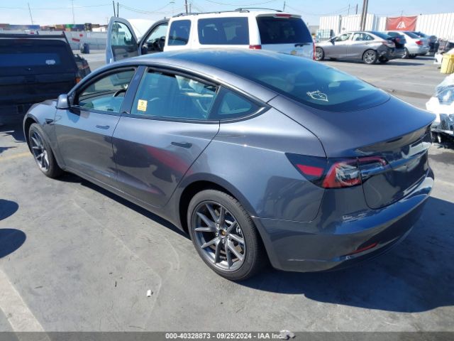 Photo 2 VIN: 5YJ3E1EA1PF693307 - TESLA MODEL 3 