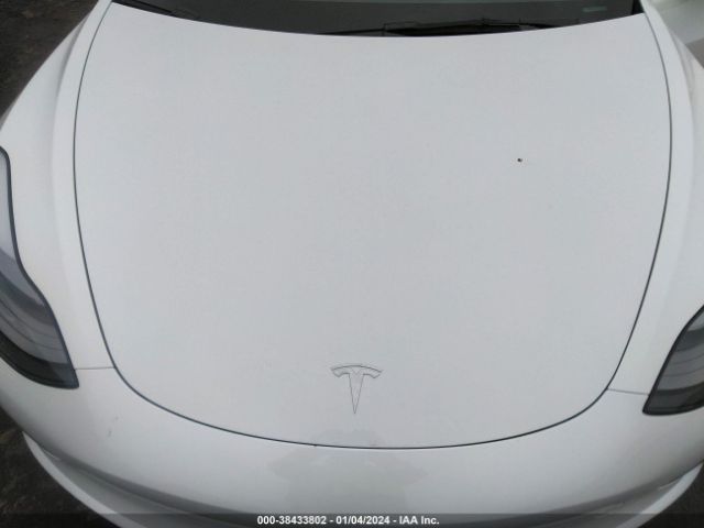 Photo 9 VIN: 5YJ3E1EA1PF694358 - TESLA MODEL 3 