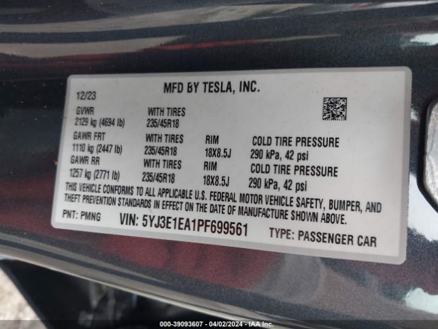 Photo 8 VIN: 5YJ3E1EA1PF699561 - TESLA MODEL 3 