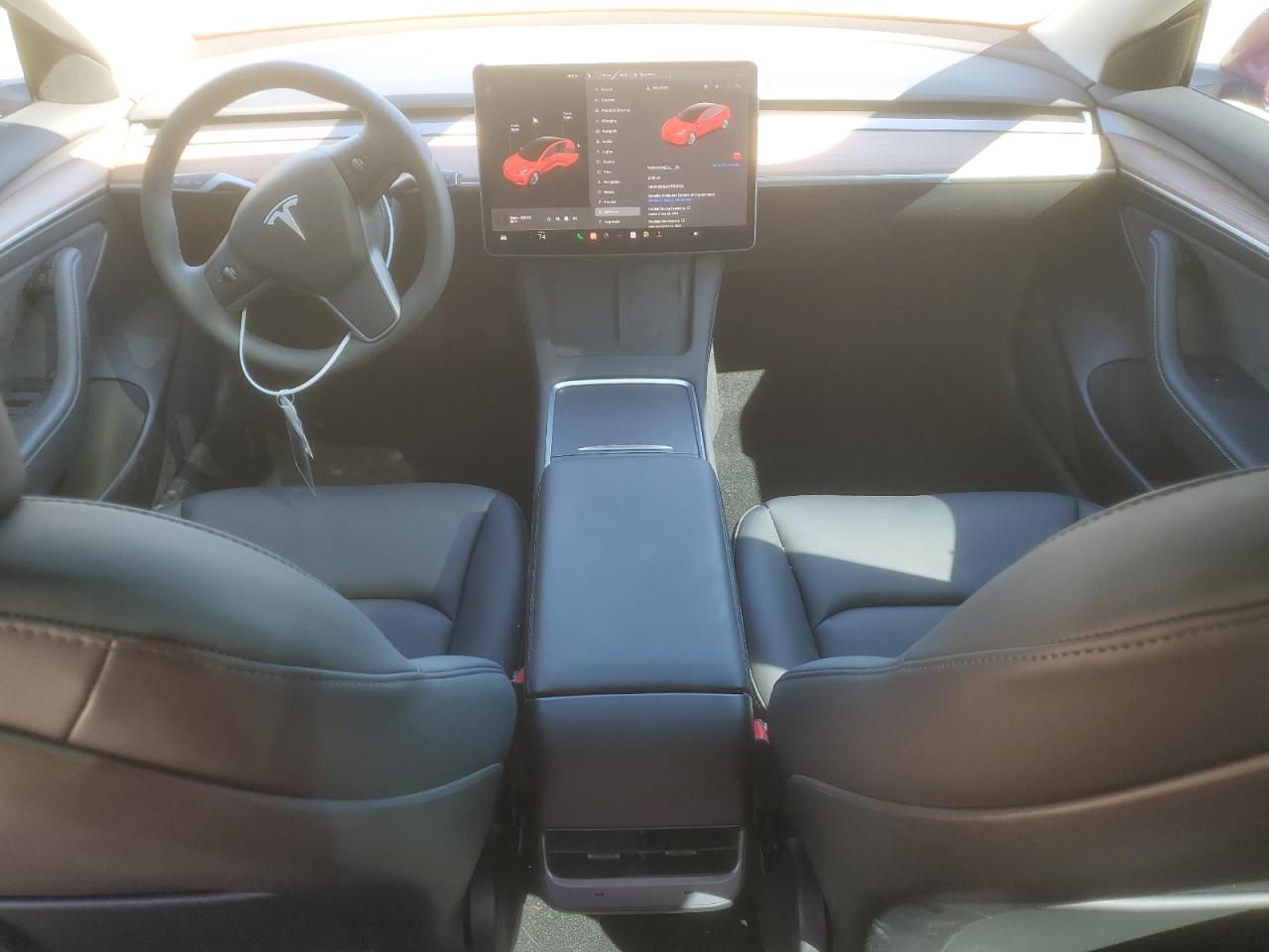 Photo 7 VIN: 5YJ3E1EA1PF703723 - TESLA MODEL 3 