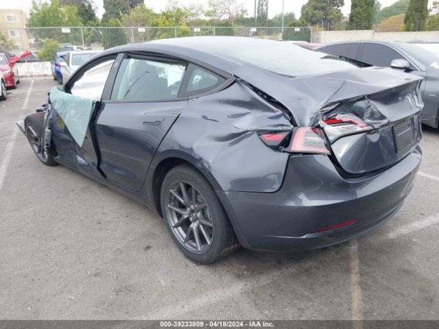 Photo 2 VIN: 5YJ3E1EA1PF709022 - TESLA MODEL 3 