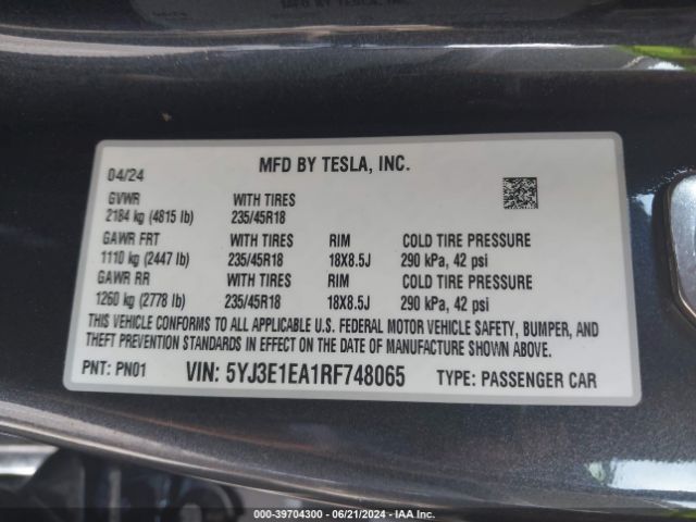 Photo 8 VIN: 5YJ3E1EA1RF748065 - TESLA MODEL 3 