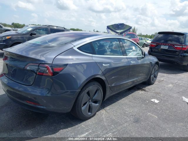 Photo 3 VIN: 5YJ3E1EA2JF005161 - TESLA MODEL 3 