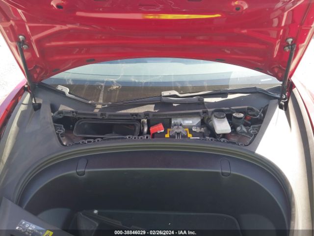 Photo 9 VIN: 5YJ3E1EA2JF022347 - TESLA MODEL 3 