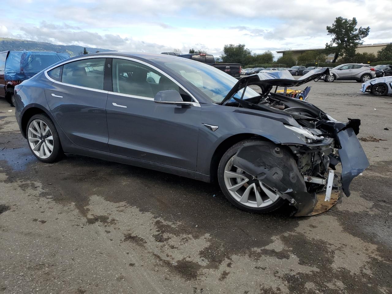 Photo 3 VIN: 5YJ3E1EA2JF023952 - TESLA MODEL 3 