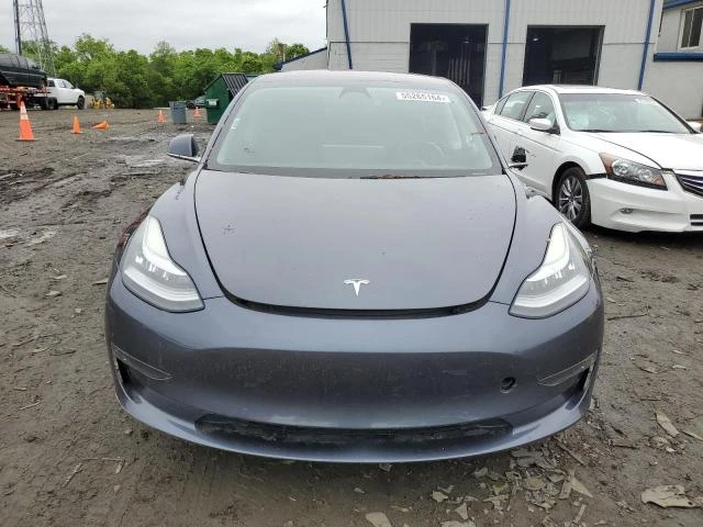 Photo 4 VIN: 5YJ3E1EA2JF031517 - TESLA MODEL 3 