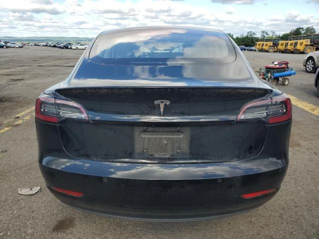 Photo 5 VIN: 5YJ3E1EA2JF034269 - TESLA MODEL 3 