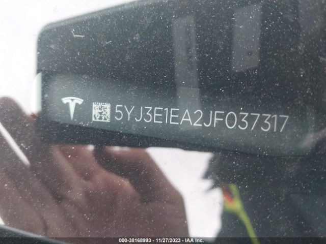 Photo 8 VIN: 5YJ3E1EA2JF037317 - TESLA MODEL 3 