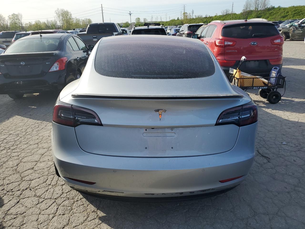 Photo 5 VIN: 5YJ3E1EA2JF042601 - TESLA MODEL 3 