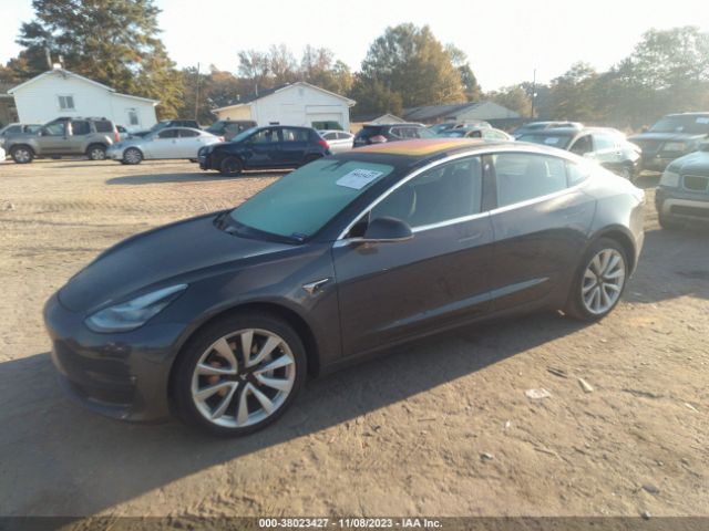 Photo 1 VIN: 5YJ3E1EA2JF052903 - TESLA MODEL 3 