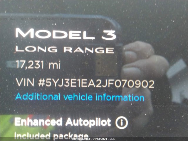 Photo 6 VIN: 5YJ3E1EA2JF070902 - TESLA MODEL-3 