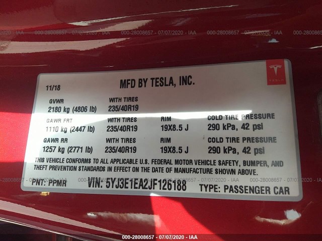 Photo 8 VIN: 5YJ3E1EA2JF126188 - TESLA MODEL 3 