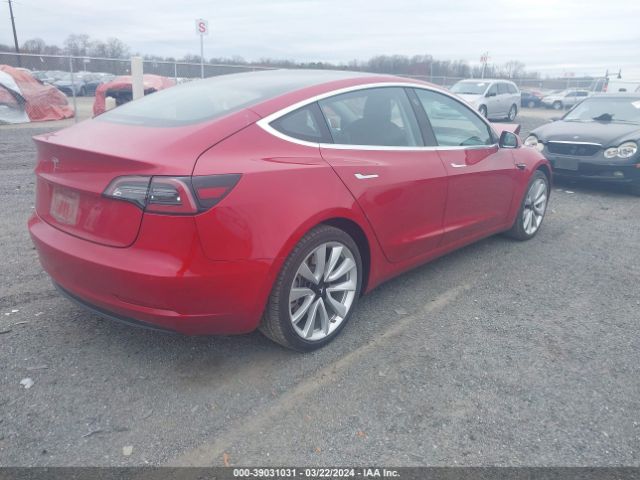 Photo 3 VIN: 5YJ3E1EA2JF155061 - TESLA MODEL 3 