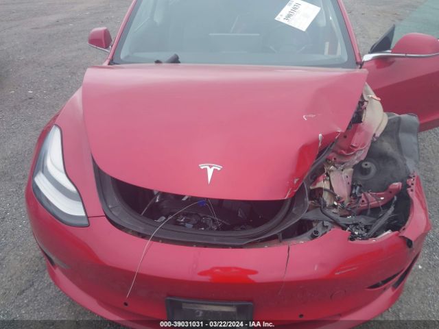 Photo 9 VIN: 5YJ3E1EA2JF155061 - TESLA MODEL 3 