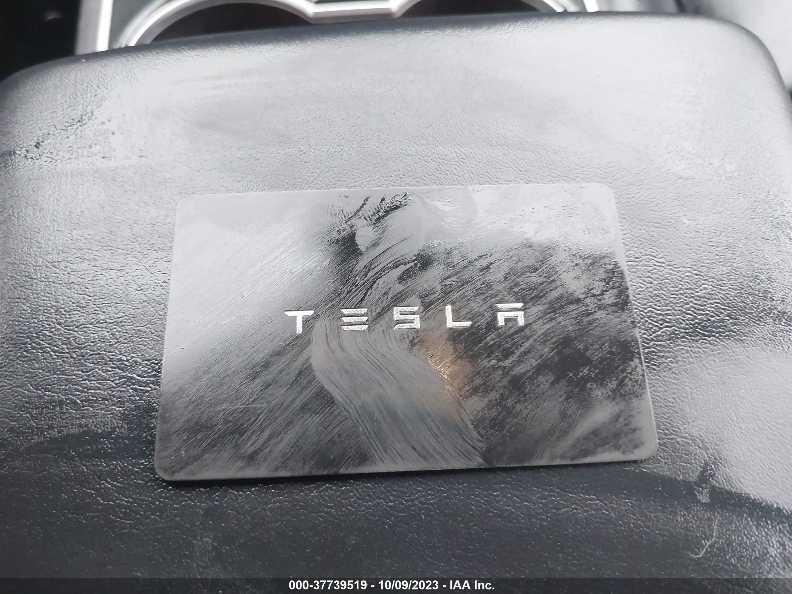 Photo 9 VIN: 5YJ3E1EA2JF163595 - TESLA MODEL 3 