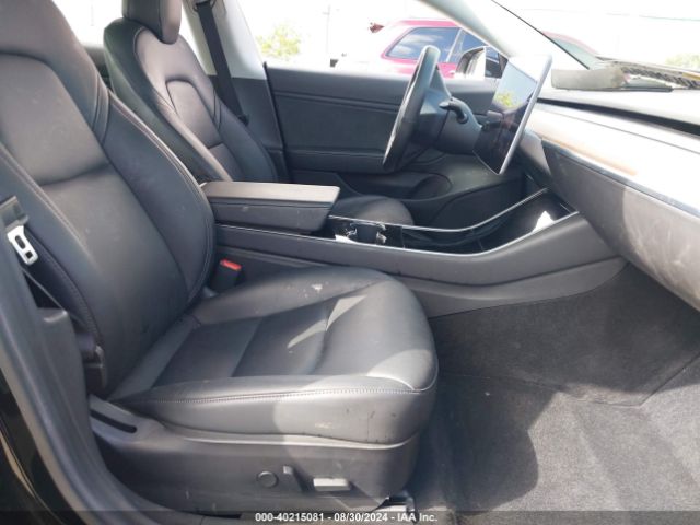 Photo 4 VIN: 5YJ3E1EA2JF171809 - TESLA MODEL 3 