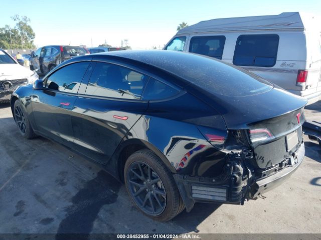 Photo 2 VIN: 5YJ3E1EA2KF193181 - TESLA MODEL 3 